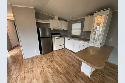 310 N Gaillard Street, Baytown, TX 77520 - Photo 7