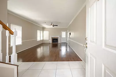 16422 Elmwood Point Lane, Sugar Land, TX 77498 - Photo 13