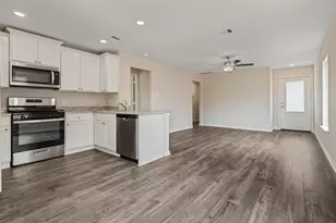 713 Jasmine Rdg Ln, Waller, TX 77484 - Photo 9