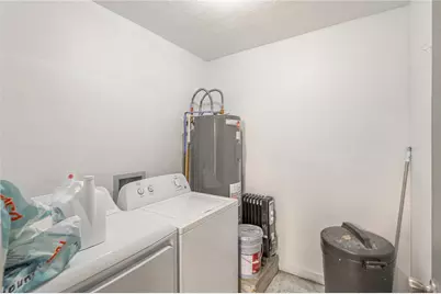 1329 Windsor Street, Huntsville, TX 77340 - Photo 9