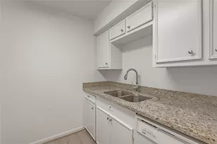 1329 Windsor St, Huntsville, TX 77340 - Photo 45