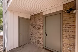 1329 Windsor St, Huntsville, TX 77340 - Photo 19