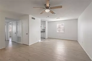 1329 Windsor St, Huntsville, TX 77340 - Photo 41