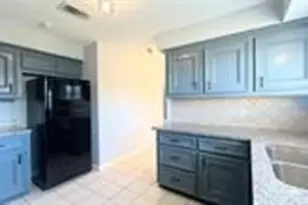 2746 Spring Canyon Ct, Houston, TX 77067 - Photo 7