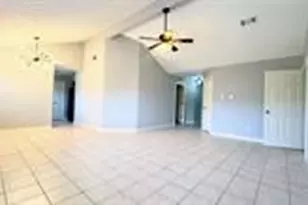 2746 Spring Canyon Ct, Houston, TX 77067 - Photo 5