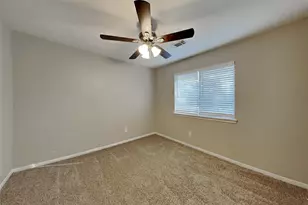 131 Lissa Ln, Sugar Land, TX 77479 - Photo 19