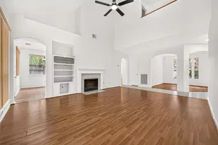 927 Presley Way, Sugar Land, TX 77479 - Photo 3