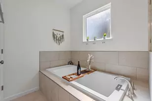 8115 Leigh Rd, Hitchcock, TX 77563 - Photo 19