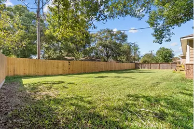 8115 Leigh Road, Hitchcock, TX 77563 - Photo 27