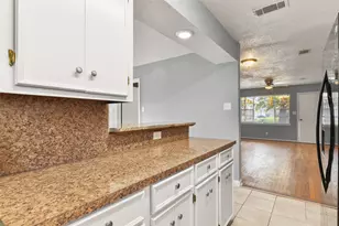 7405 Carver Ave, Texas City, TX 77591 - Photo 15
