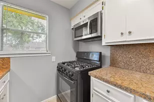 7405 Carver Ave, Texas City, TX 77591 - Photo 13