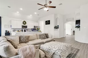 32203 River Birch Ln, Waller, TX 77484 - Photo 9