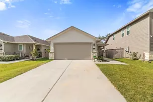 2815 Windy Homestead Ln, Crosby, TX 77532 - Photo 1