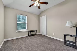 11930 Bastrop Beach Rd, Angleton, TX 77515 - Photo 25