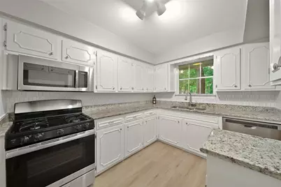 24931 Hickory Hill Road, Spring, TX 77380 - Photo 7