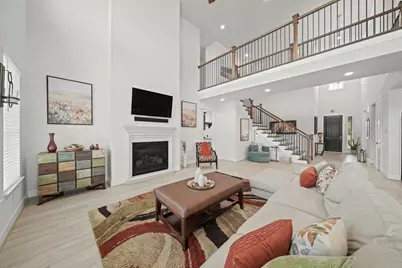 4702 Llano Loop, Sugar Land, TX 77479 - Photo 7