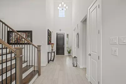 4702 Llano Loop, Sugar Land, TX 77479 - Photo 3