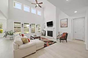 4702 Llano Loop, Sugar Land, TX 77479 - Photo 7