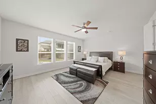 4702 Llano Loop, Sugar Land, TX 77479 - Photo 15