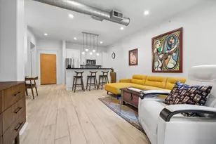 1901 Post Oak Blvd, Houston, TX 77056 - Photo 3