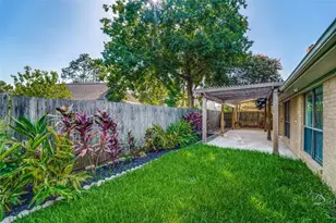 226 Squires Bend, Stafford, TX 77477 - Photo 27