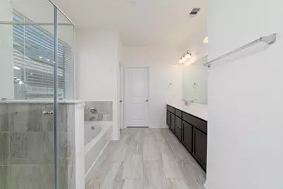 11707 Rosehall Reach Ln, Tomball, TX 77377 - Photo 17