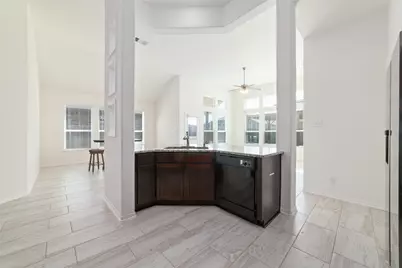 11707 Rosehall Reach Ln, Tomball, TX 77377 - Photo 15