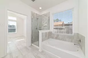 11707 Rosehall Reach Ln, Tomball, TX 77377 - Photo 19