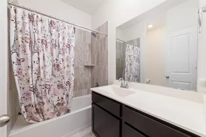 11707 Rosehall Reach Ln, Tomball, TX 77377 - Photo 7