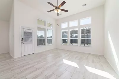 11707 Rosehall Reach Ln, Tomball, TX 77377 - Photo 11