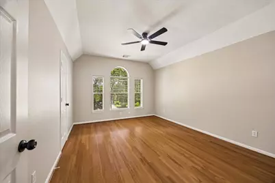 7535 Guinevere Drive, Sugar Land, TX 77479 - Photo 35