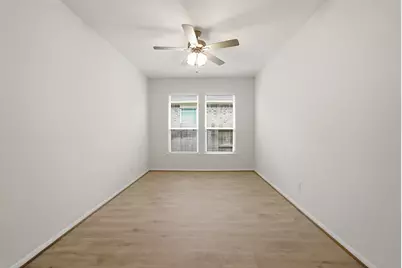 12107 N Wooden Mill Lane N, Santa Fe, TX 77510 - Photo 11