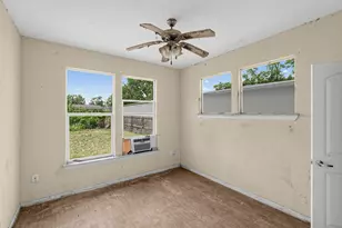 4255 Detroit St, Beaumont, TX 77703 - Photo 9
