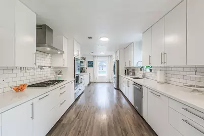 6102 Lymbar Drive, Houston, TX 77096 - Photo 7
