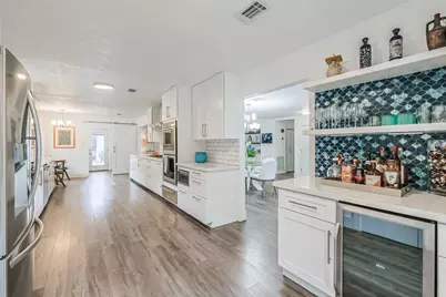 6102 Lymbar Drive, Houston, TX 77096 - Photo 9