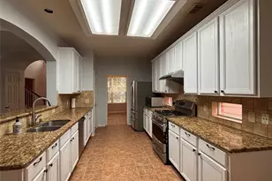 3126 Valley Ct, Manvel, TX 77578 - Photo 5