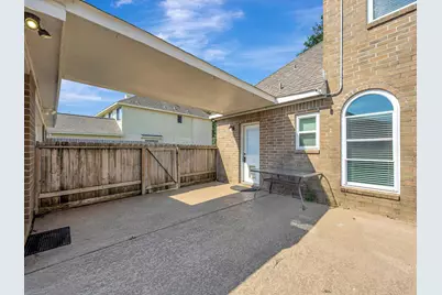 2503 Sarasota Drive, Friendswood, TX 77546 - Photo 3