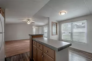 1961 Quality Blvd, Huntsville, TX 77340 - Photo 7