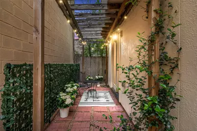5634 Kiam Street #C, Houston, TX 77007 - Photo 3