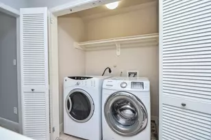 1016 Studer St, Houston, TX 77007 - Photo 31