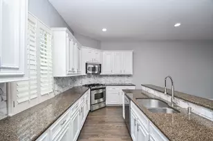 1016 Studer St, Houston, TX 77007 - Photo 21