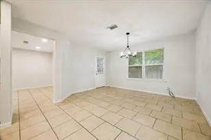 5239 Sugar Bush Dr, Houston, TX 77048 - Photo 15