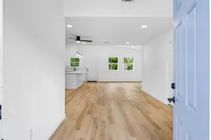 4114 Tavenor Ln, Houston, TX 77047 - Photo 5