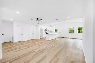 4114 Tavenor Ln, Houston, TX 77047 - Photo 7