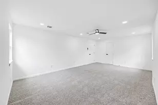 4114 Tavenor Ln, Houston, TX 77047 - Photo 19