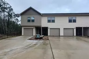 5670 Shadowbend W, Lumberton, TX 77657 - Photo 1