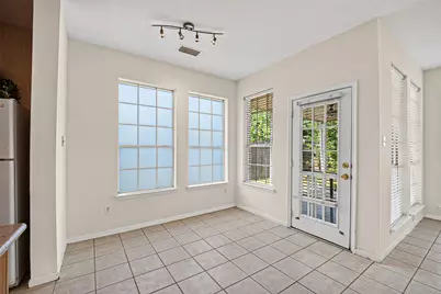 2411 Charter Oaks Court, Pearland, TX 77584 - Photo 9