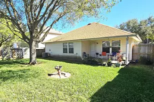 3008 Baronsgate Ln, Dickinson, TX 77539 - Photo 15