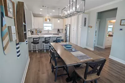 861 Wommack, Crystal Beach, TX 77650 - Photo 25