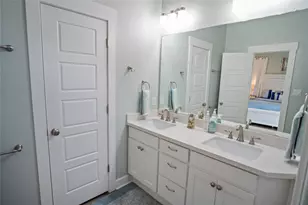 861 Wommack, Crystal Beach, TX 77650 - Photo 33